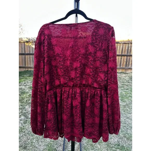 Maurices Lace Long Sleeve Blouse Size 2 - Picture 2 of 4